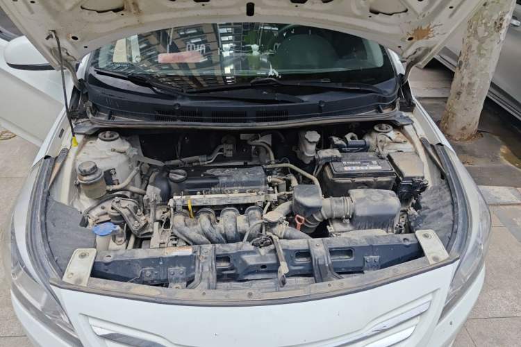 Used Hyundai Verna Ray 2016 1.4L Automatic Leading-Edge GLX Engine Bay