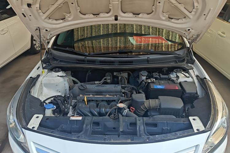 Used Hyundai Verna Ray 2016 1.4L Automatic Leading-Edge GLX Engine Bay