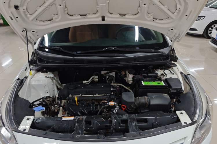 Used Hyundai Verna Ray 2016 1.4L Automatic Leading-Edge GLX Engine Bay
