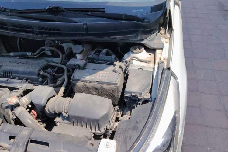 Used Hyundai Verna Ray 2016 1.4L Automatic Leading-Edge GLX Engine Bay Left