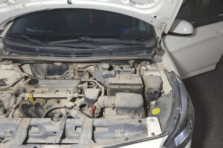Used Hyundai Verna Ray 2016 1.4L Automatic Flagship TOP Engine Bay Left