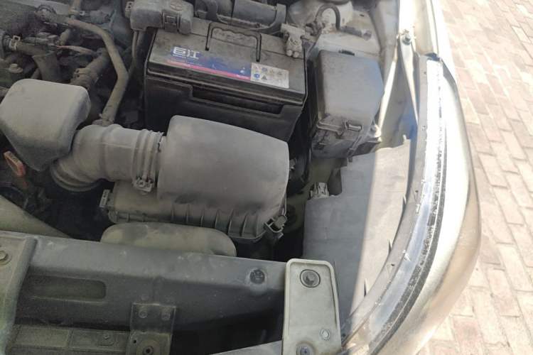 Used Hyundai Verna Ray 2016 1.4L Automatic Leading-Edge GLX Engine Bay Left