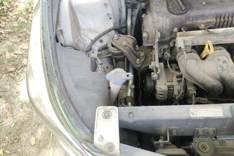 Used Hyundai Verna Ray 2016 1.4L Automatic Leading-Edge GLX Engine Bay Right