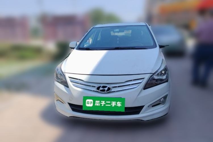 Used Hyundai Verna Ray 2016 1.4L Automatic Leading-Edge GLX Front