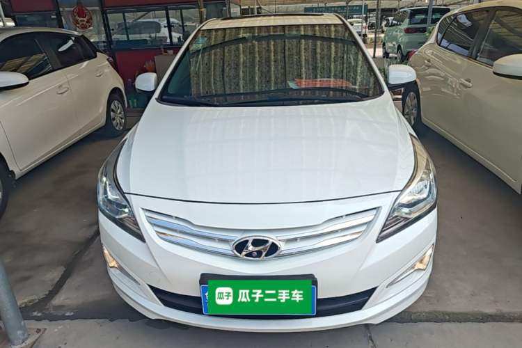 Used Hyundai Verna Ray 2016 1.4L Automatic Leading-Edge GLX Front