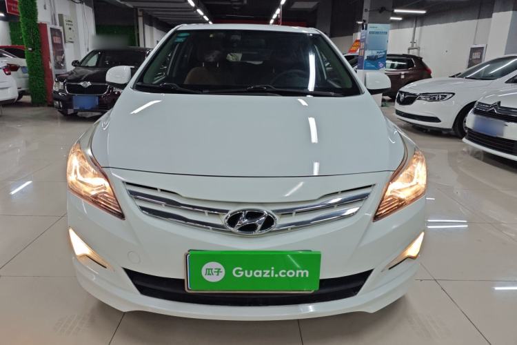 Used Hyundai Verna Ray 2016 1.4L Automatic Leading-Edge GLX Front