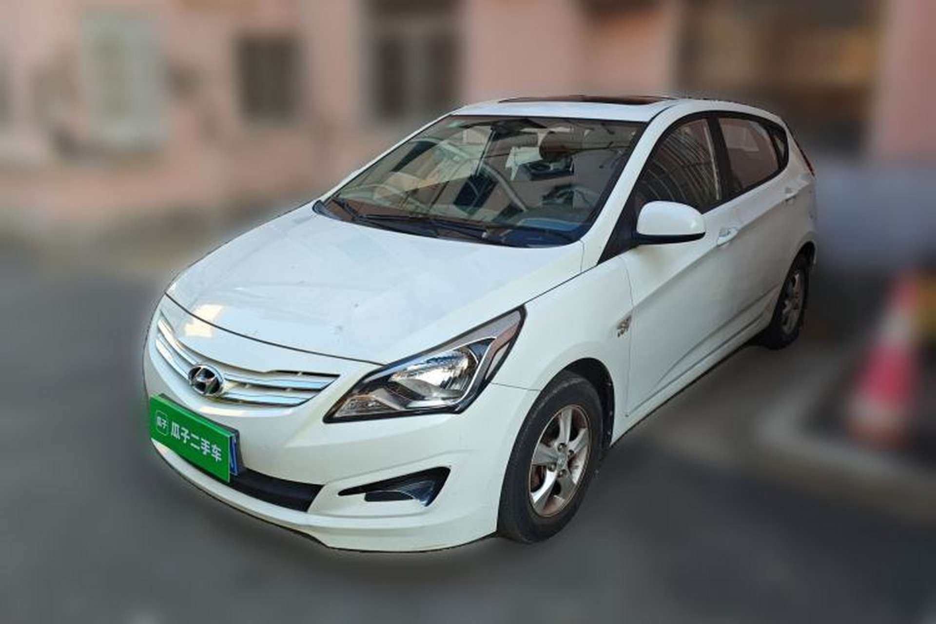Used Hyundai Verna Ray 2016 1.4L Automatic Leading-Edge GLX Front Left 45 Deg