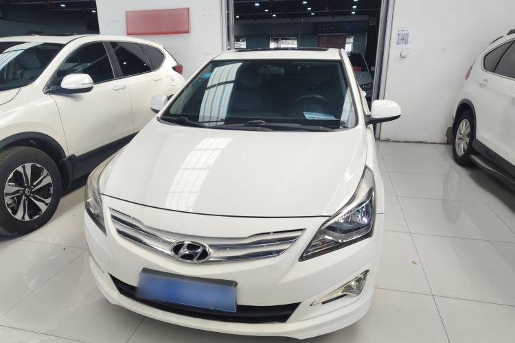 Used Hyundai Verna Ray 2016 1.4L Automatic Leading-Edge GLX Front