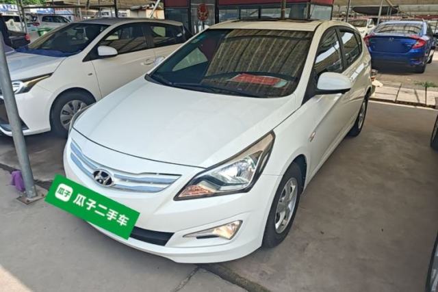 Used Hyundai Verna Ray 2016 1.4L Automatic Leading-Edge GLX