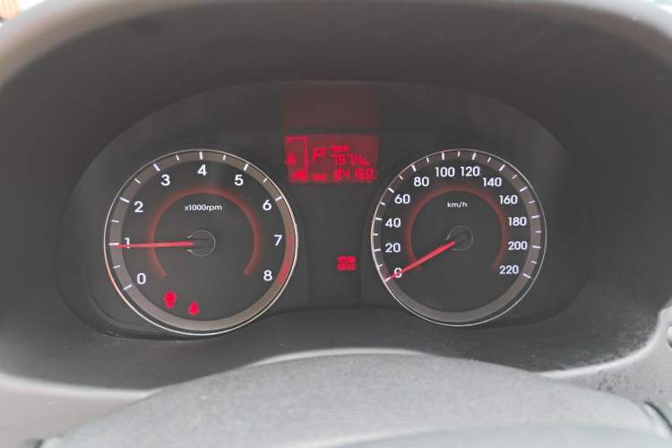Used Hyundai Verna Ray 2016 1.4L Automatic Leading-Edge GLX Instrument Cluster