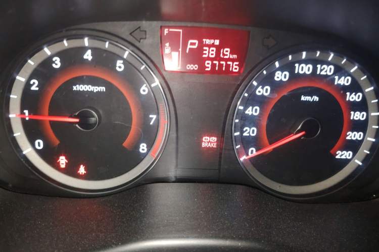 Used Hyundai Verna Ray 2016 1.4L Automatic Leading-Edge GLX Instrument Cluster
