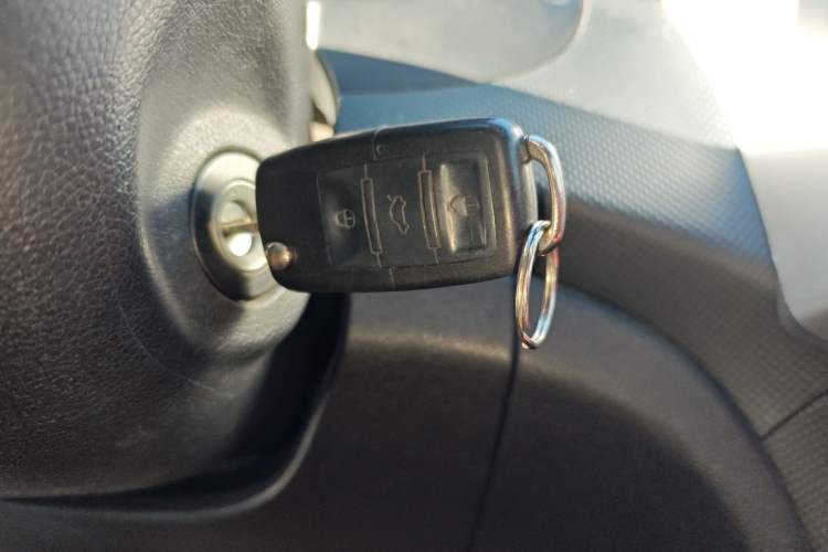 Used Hyundai Verna Ray 2016 1.4L Automatic Leading-Edge GLX Interior 1