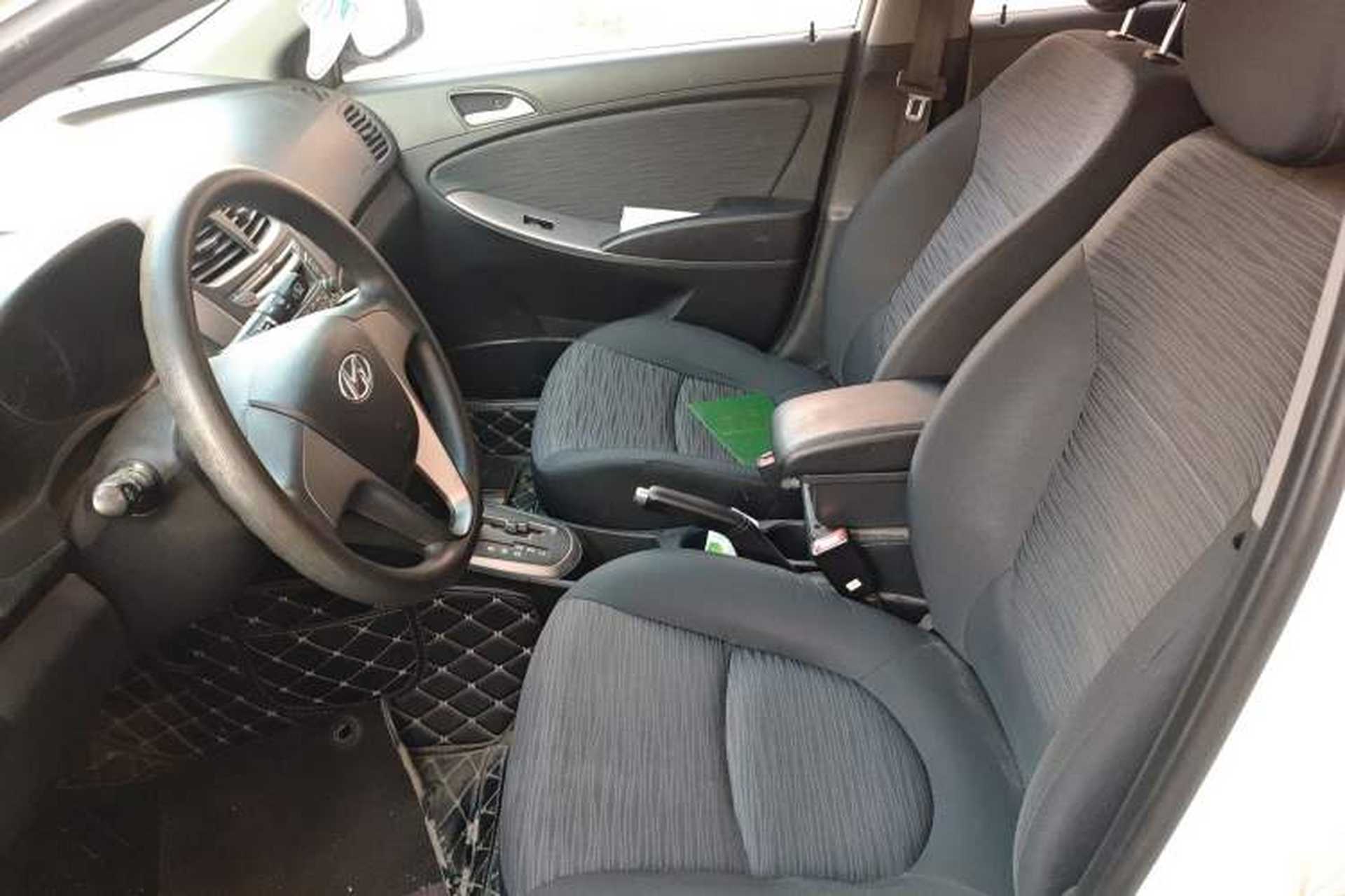 Used Hyundai Verna Ray 2016 1.4L Automatic Leading-Edge GLX Left Front Seat