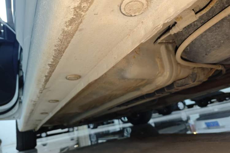 Used Hyundai Verna Ray 2016 1.4L Automatic Leading-Edge GLX Left Side Sill