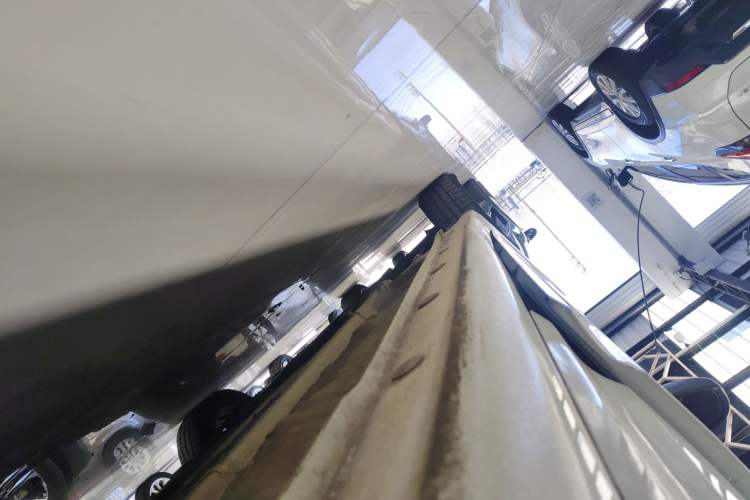 Used Hyundai Verna Ray 2016 1.4L Automatic Leading-Edge GLX Left Side Sill