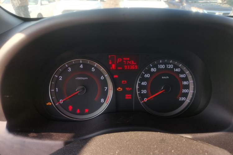 Used Hyundai Verna Ray 2016 1.4L Automatic Leading-Edge GLX Odometer Close Up
