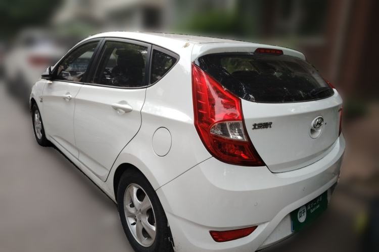 Used Hyundai Verna Ray 2016 1.4L Automatic Leading-Edge GLX Rear Left 45 Deg