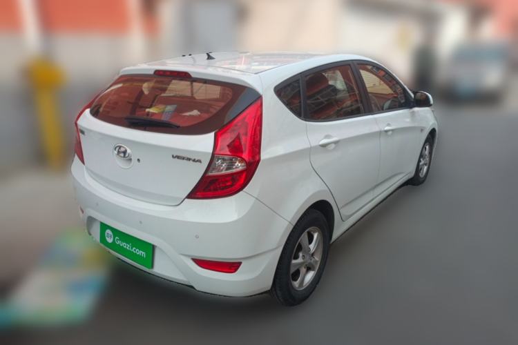 Used Hyundai Verna Ray 2016 1.4L Automatic Leading-Edge GLX Rear Right 45 Deg