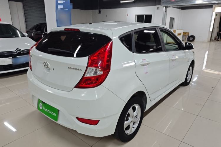 Used Hyundai Verna Ray 2016 1.4L Automatic Leading-Edge GLX Rear Right 45 Deg