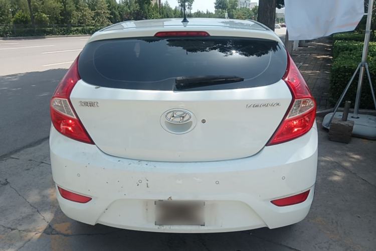 Used Hyundai Verna Ray 2016 1.4L Automatic Leading-Edge GLX Rear