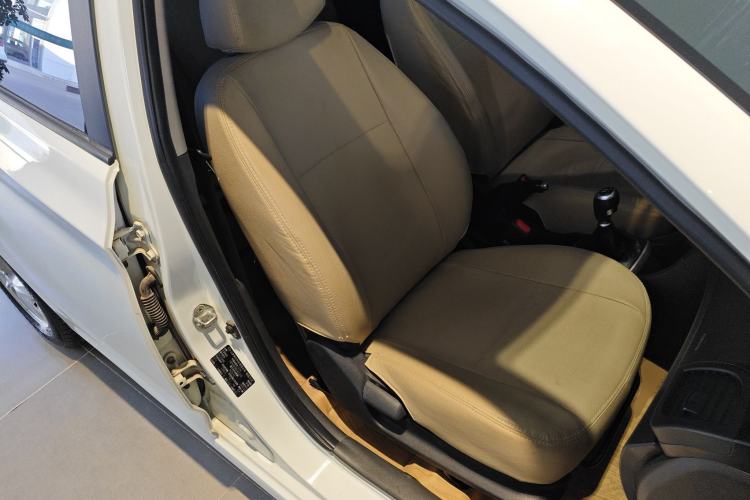 Used Hyundai Verna Ray 2016 1.4L Manual Leading GLX Model Right Front Seat
