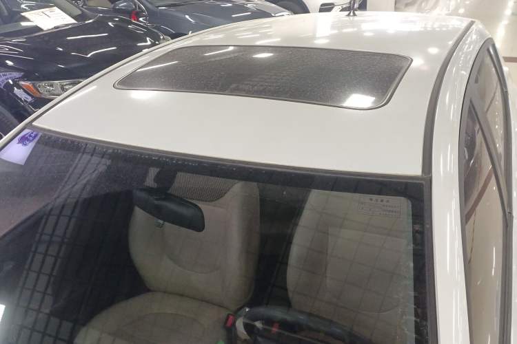 Used Hyundai Verna Ray 2016 1.4L Automatic Leading-Edge GLX Roof