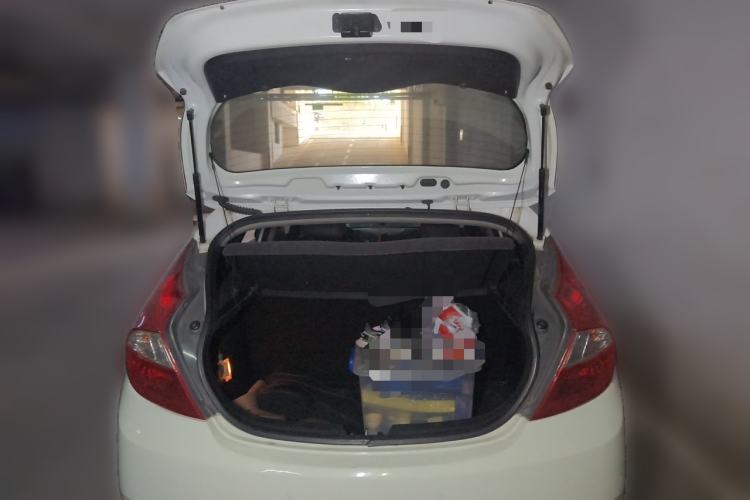Used Hyundai Verna Ray 2016 1.4L Automatic Flagship TOP Trunk