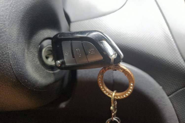 Used Hyundai Verna Ray 2016 1.4L Automatic Flagship TOP Vehicle Key