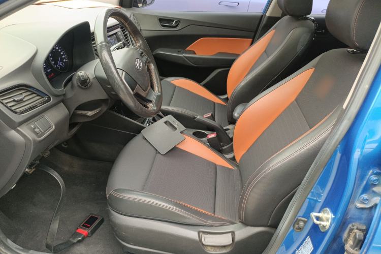 Used Hyundai Verna RV 2017 1.4L Automatic Sport Version National Emission Standard V Left Front Seat