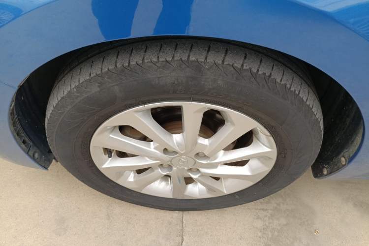 Used Hyundai Verna RV 2017 1.4L Automatic Sport Version National Emission Standard V Left Front Wheel Hub