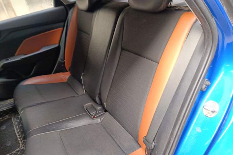 Used Hyundai Verna RV 2017 1.6L Automatic Sport Edition China V Standard Left Rear Seat