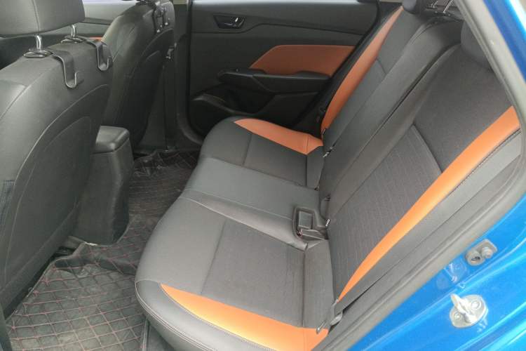 Used Hyundai Verna RV 2017 1.4L Automatic Sport Version National Emission Standard V Left Rear Seat