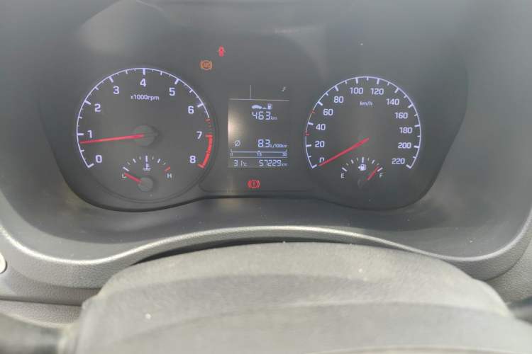 Used Hyundai Verna RV 2017 1.4L Manual Cool Edition GLS China V Emission Standard Odometer Close Up