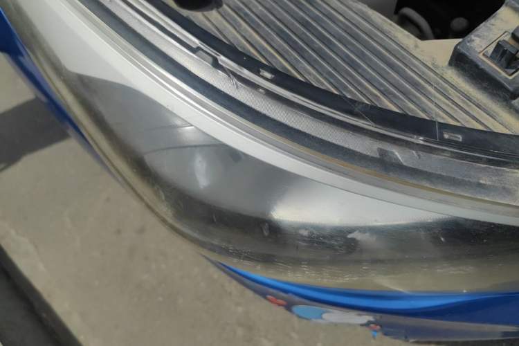 Used Hyundai Verna RV 2017 1.4L Manual Cool Edition GLS China V Emission Standard Right Front Headlight