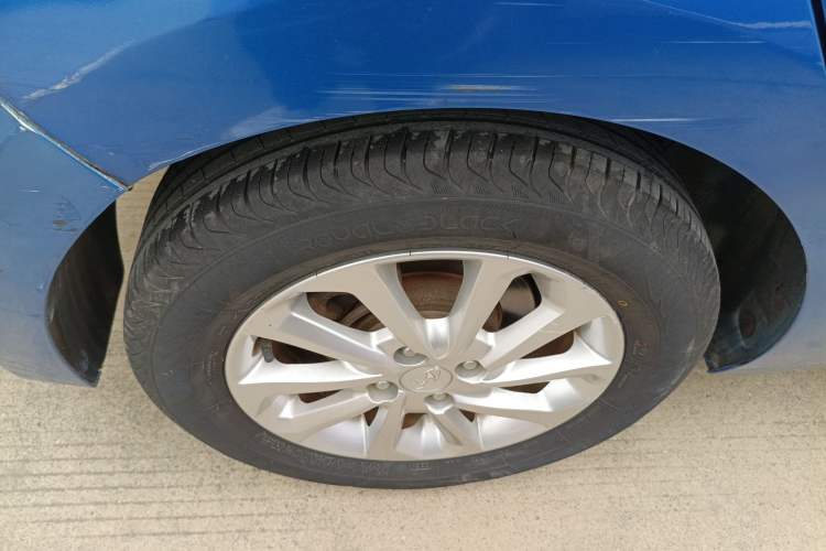 Used Hyundai Verna RV 2017 1.4L Automatic Sport Version National Emission Standard V Right Rear Wheel Hub