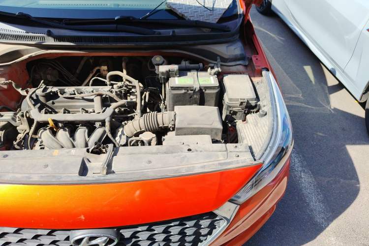 Used Hyundai Verna RV 2017 1.4L Automatic Sport Version National Emission Standard V Engine Bay Left