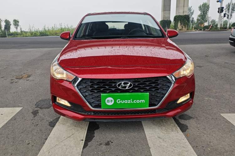 Used Hyundai Verna RV 2017 1.4L Automatic Cool Edition GLS China VI Standard Exterior 1