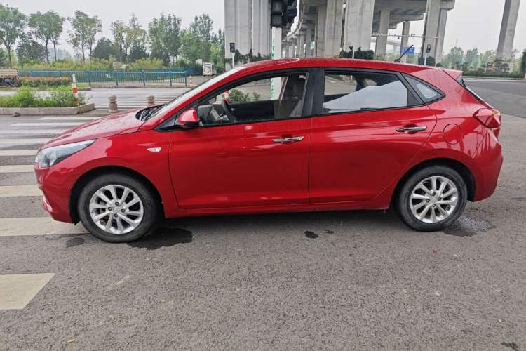 Used Hyundai Verna RV 2017 1.4L Automatic Cool Edition GLS China VI Standard Exterior 3