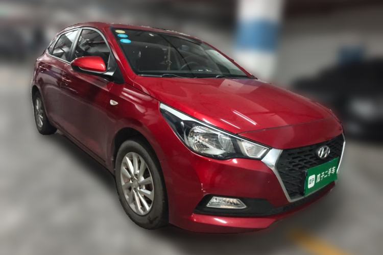 Used Hyundai Verna RV 2017 1.4L Automatic Cool Edition GLS China V Emission Standard Front Right 45 Deg