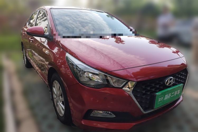 Used Hyundai Verna RV 2017 1.4L Automatic Cool Edition GLS China V Emission Standard Front Right 45 Deg