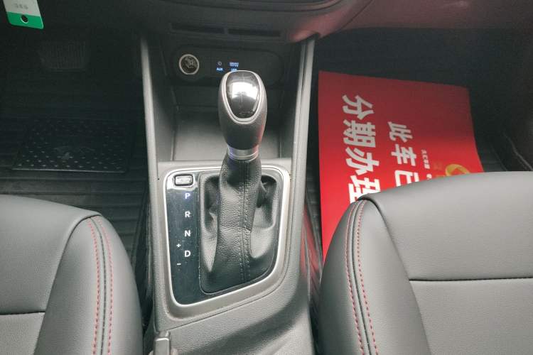 Used Hyundai Verna RV 2017 1.4L Automatic Cool Edition GLS China VI Standard Gear Lever