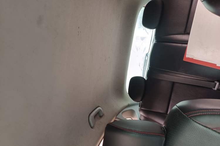 Used Hyundai Verna RV 2017 1.4L Automatic Cool Edition GLS China V Emission Standard Headliner