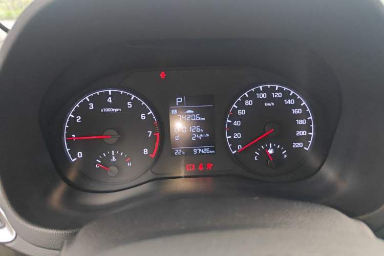 Used Hyundai Verna RV 2017 1.4L Automatic Cool Edition GLS China VI Standard Instrument Cluster