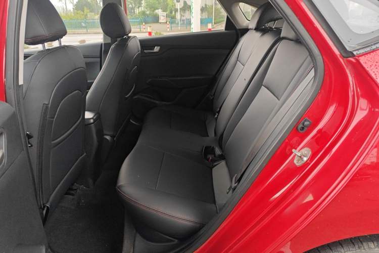 Used Hyundai Verna RV 2017 1.4L Automatic Cool Edition GLS China VI Standard Interior 4