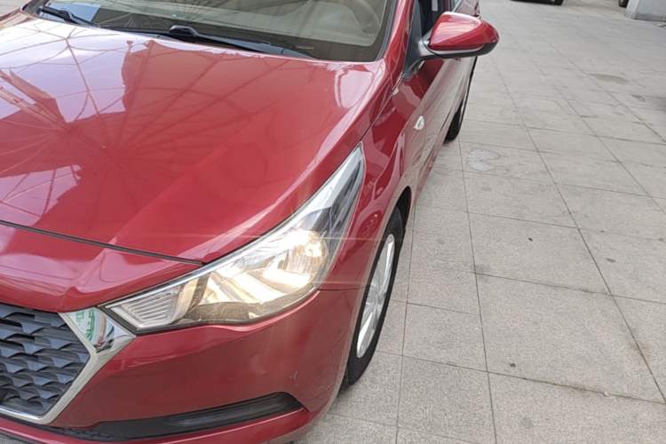 Used Hyundai Verna RV 2017 1.4L Manual Cool Edition GLS China V Emission Standard Left Front Headlight