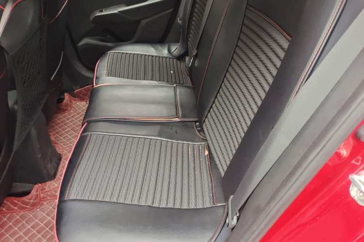 Used Hyundai Verna RV 2017 1.4L Automatic Cool Edition GLS China V Emission Standard Left Rear Seat