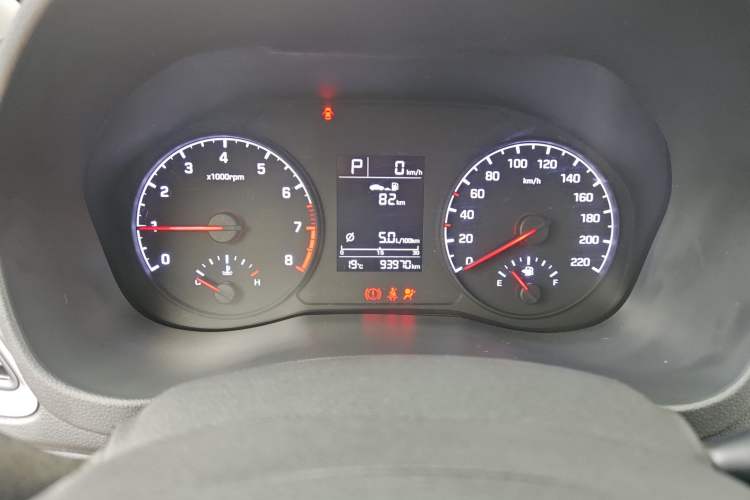Used Hyundai Verna RV 2017 1.4L Automatic Cool Edition GLS China V Emission Standard Odometer Close Up
