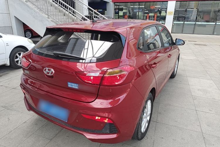 Used Hyundai Verna RV 2017 1.4L Manual Cool Edition GLS China V Emission Standard Rear Right 45 Deg