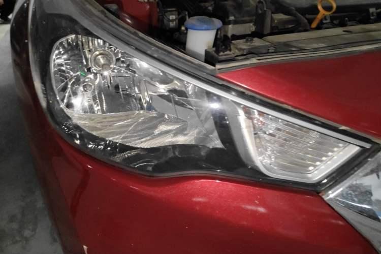 Used Hyundai Verna RV 2017 1.4L Automatic Cool Edition GLS China V Emission Standard Right Front Headlight