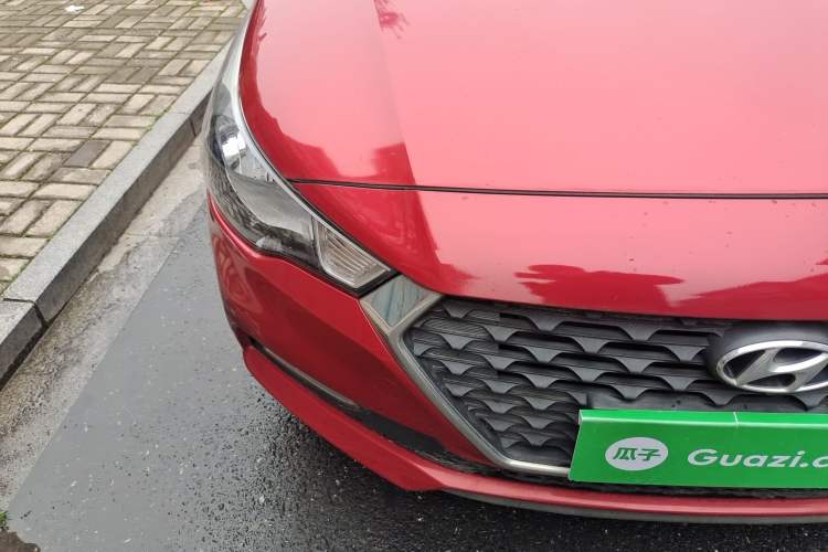 Used Hyundai Verna RV 2017 1.4L Automatic Cool Edition GLS China V Emission Standard Right Front Headlight